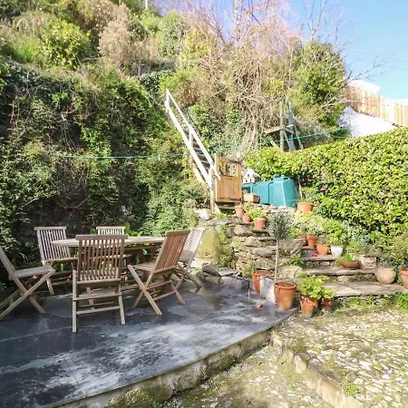Holiday home Widgeons Keel Falmouth