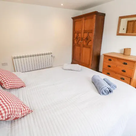Holiday home Widgeons Keel
